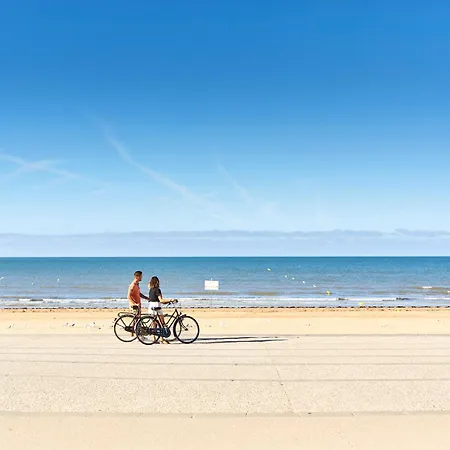 Au Bord De La Avec Parking A - Fr-1-652-55 Apartment